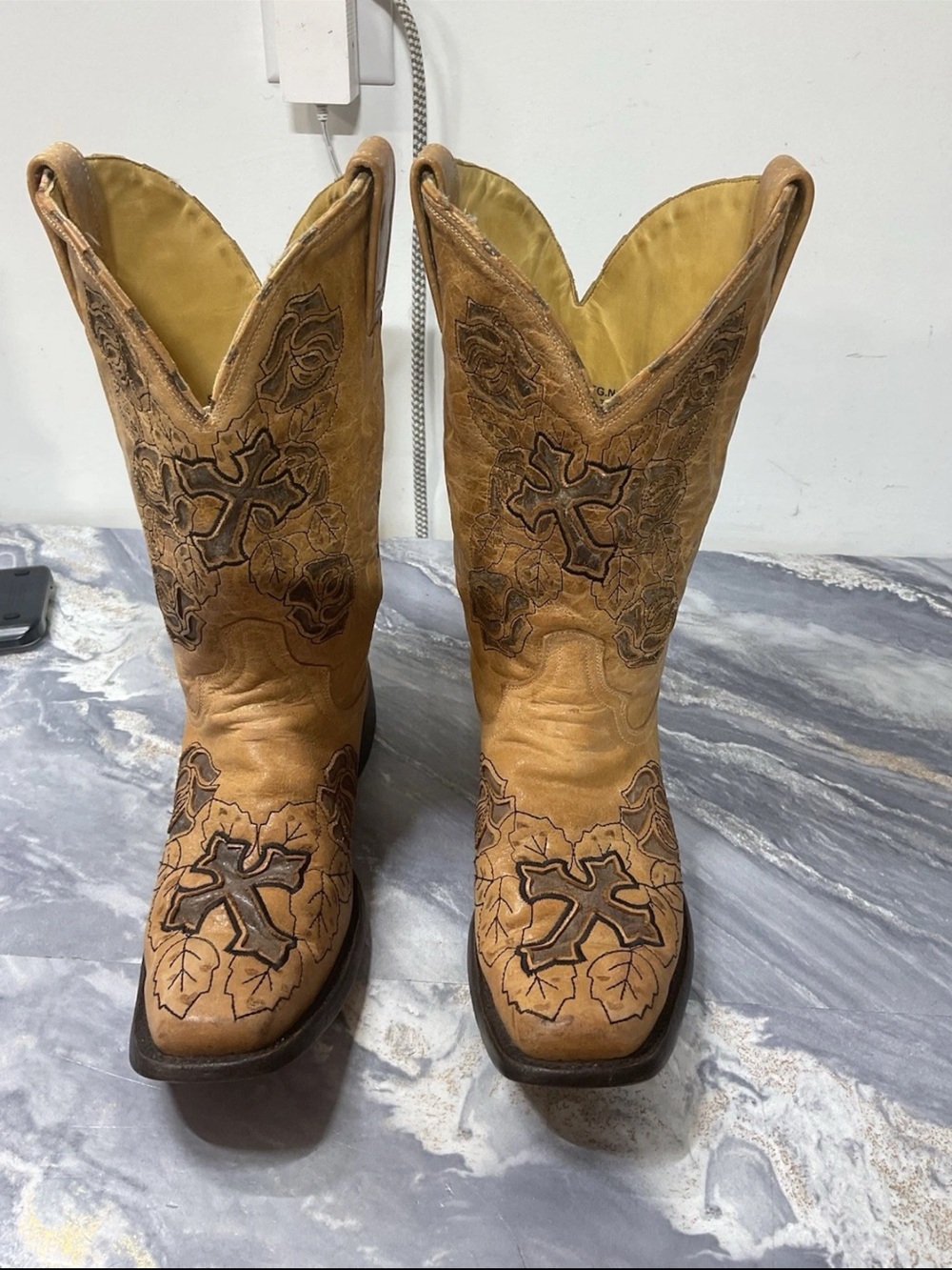 Corral Tan Embroidered Cross Western Boots